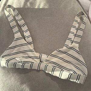 Vitamin A swimsuit top